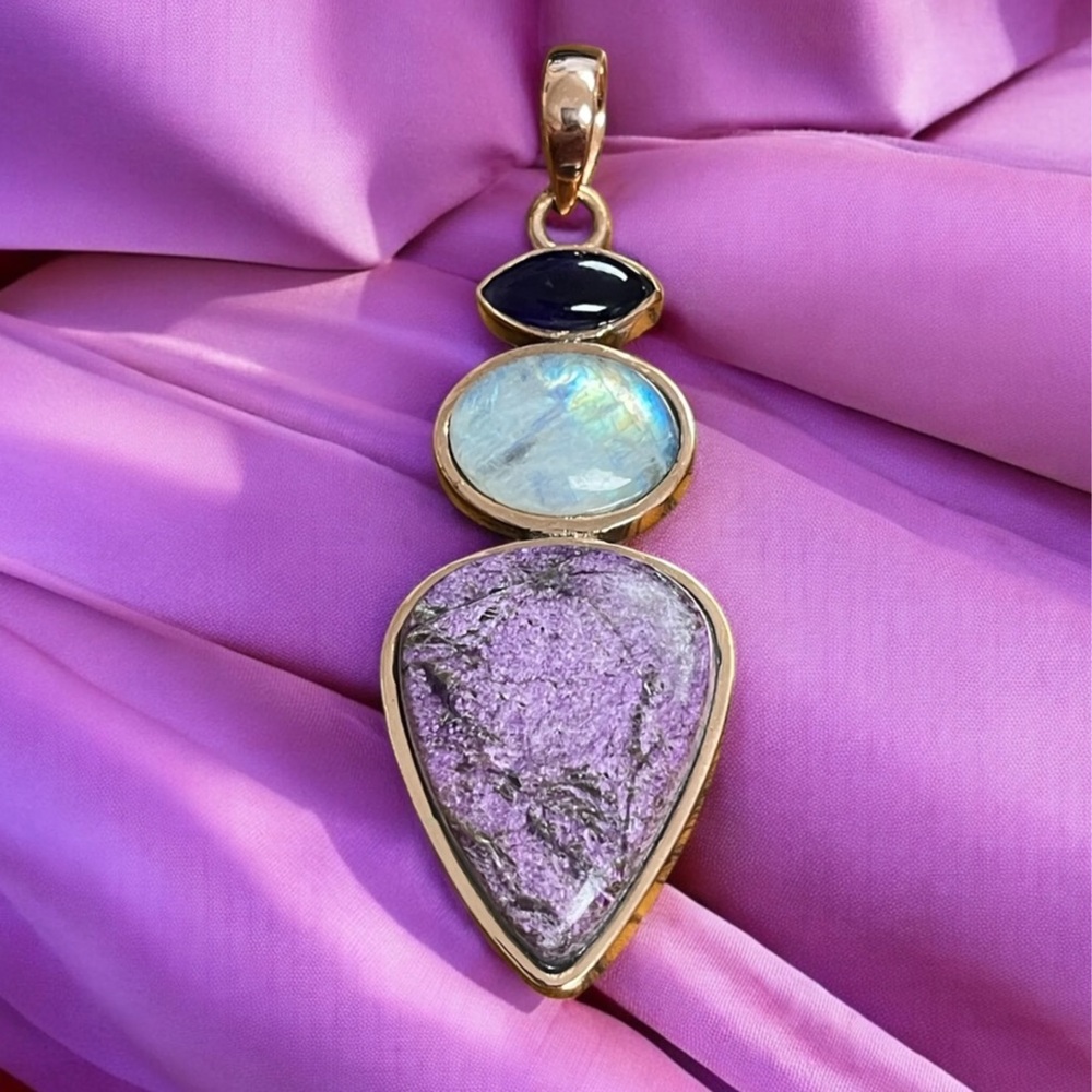Purpurite Stichite Copper pendant necklace